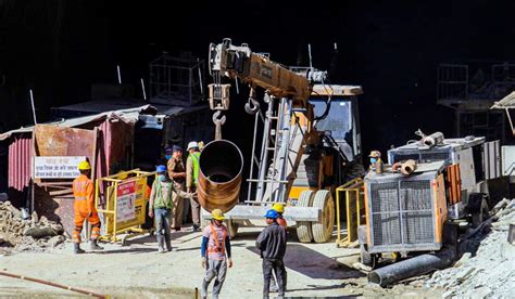 Uttarakhand tunnel rescue teams to focus on horizontal drilling to save ...