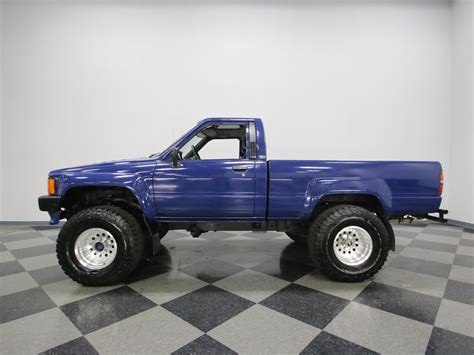 1986 Toyota Pickup | Classic Cars for Sale - Streetside Classics