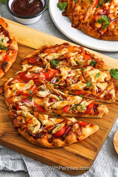 BBQ Chicken Flatbread - HealthyFoodStation
