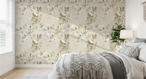 Warm Neutral Chrysanthemum Wallpaper - Floral Beige Print