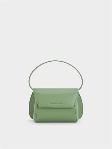 Page 3 | Women's Wallets | Shop Exclusive Styles | CHARLES & KEITH IN