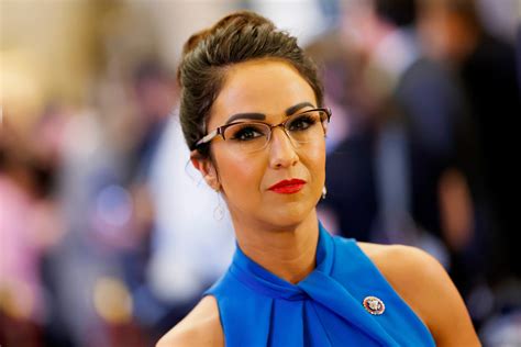 'You can't write her political obituary': Boebert walks tightrope to stay in Congress - ABC News