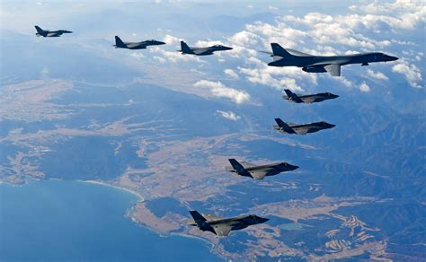 韩美联合空中演习“低调”启动 双方出动百余架战机|韩媒|韩联社|F-16战机_新浪军事_新浪网