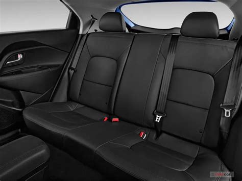 2015 Kia Rio: 55 Interior Photos | U.S. News