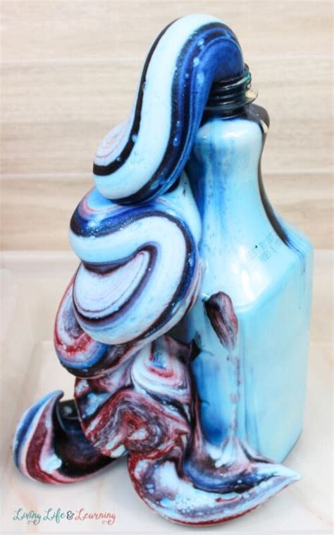 Elephant Toothpaste Explotioon 的图像结果