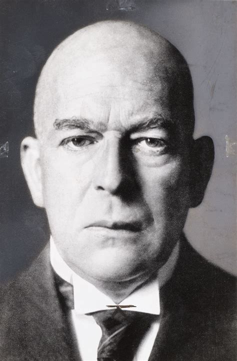 Amazon.in: Oswald Spengler: books, biography, latest update
