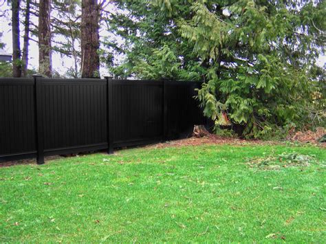 Lattice Black Vinyl Privacy Fencing | BLACKline hhp