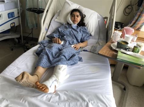 Malala: Aún se recupera de la bala que le disparó un talibán