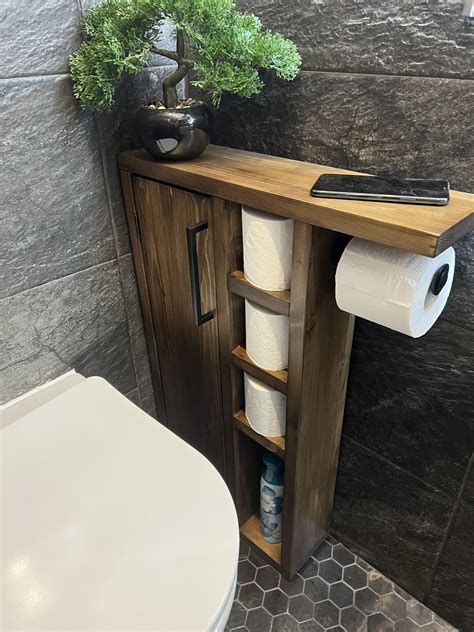 Rustic Wood Toilet Roll Paper Holder in 2022 | Rustic wood, Wood toilet ...
