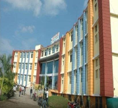 BM College of Management and Research Indore Campus: Photos, Virtual Tour