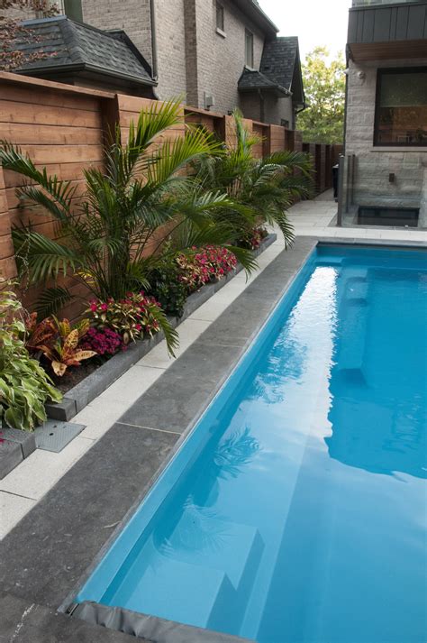 Backyard Garden Beds 的图像结果