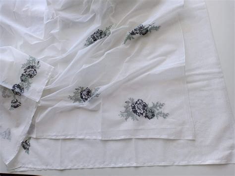 CROSS STITCH WORK KOTA DORIA SAREE WOMEN -KIAKS001W – www.soosi.co.in