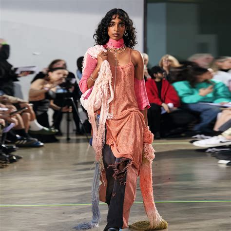 FASHION TRENDS News | Latest FASHION TRENDS Updates, Stories & Photos ...