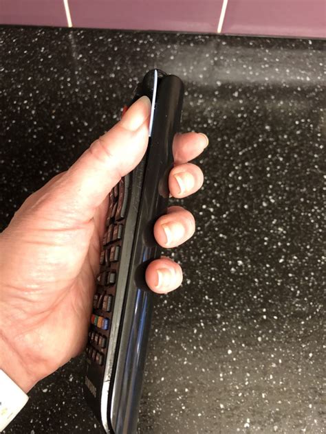 Cleaning Remote Control Buttons 的图像结果