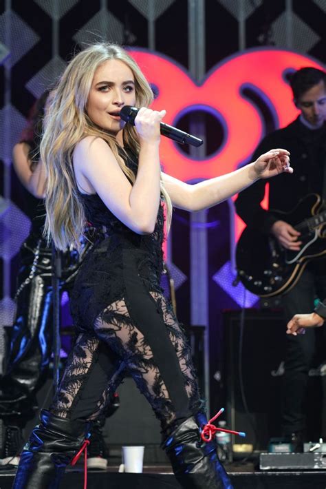 Sabrina Carpenter - Performs at Jingle Ball 2018 concert in Sunrise ...