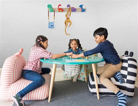 Dino Hooks – Boingg!