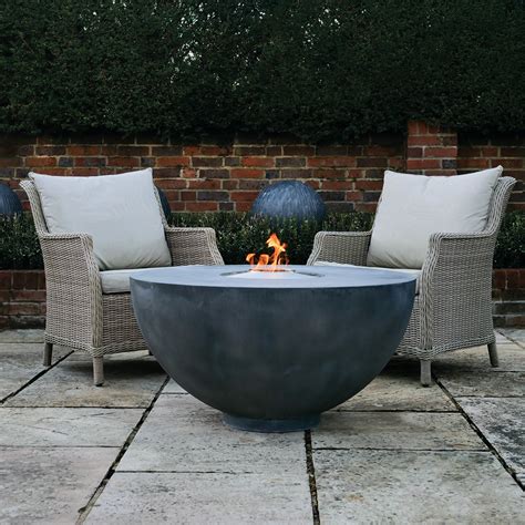 Bio Ethanol Fire Tables– A Place In The Garden UK