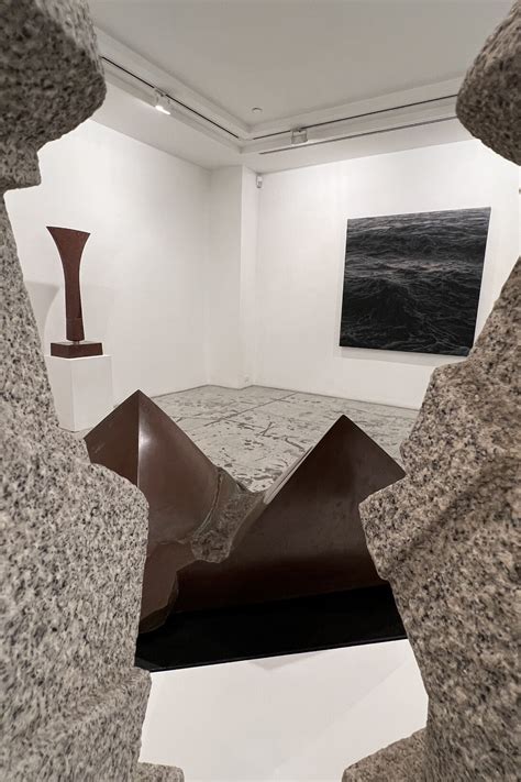 Masayuki Nagare and Ran Ortner. Sculptures and paintings | Meer