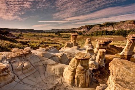 ULTIMATE DRUMHELLER EXPERIENCE; DINOSAURS CANYONS AND GHOST TOWNS (2026 ...