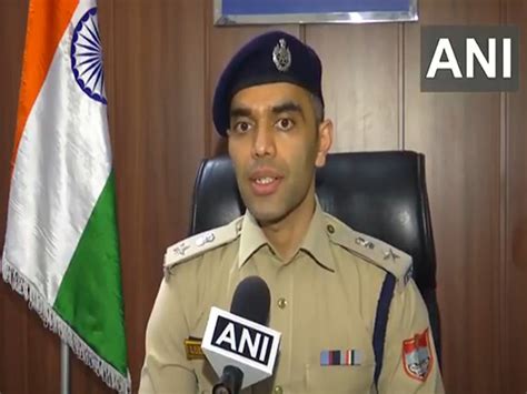 Massive landslide hits Devprayag; 2 injured, rescue underway