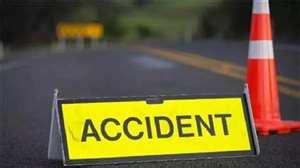 Road Accident in Aligarh: दो बाइकों में आमने-सामने भिड़ंत, हादसे में ...