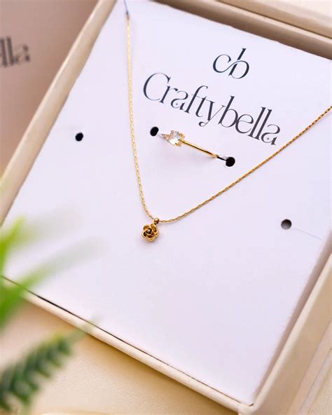 Eternal Rose Necklace & Solitaire Ring Hamper – Craftybella