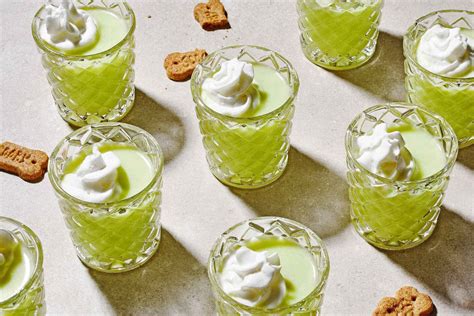 Scooby Snack Shot Recipe | Wine Enthusiast