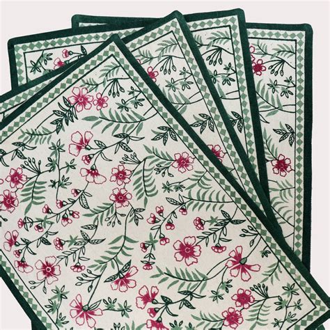 Magenta Floral Printed Table Mat Set – Pure Finds