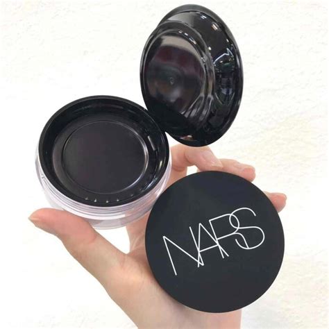 Nars Light Reflecting Setting Powder 的图像结果
