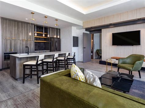 Charlotte Hotel Rooms & Suites | Hyatt Centric Charlotte SouthPark