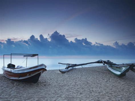 Negombo Beach—perfect for a short stay - Sri Lanka: Get the Detail of ...