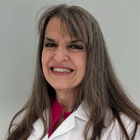 Dr. Jennifer O'connell, MD, Orthopedic Surgery | New York, NY | WebMD