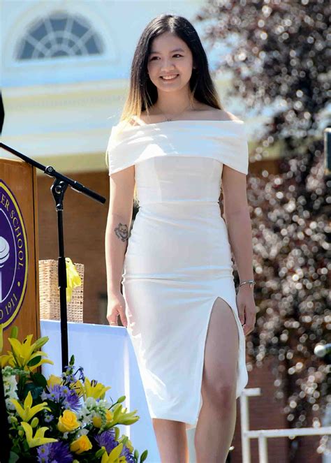 Walker's Celebrates Its 111th Commencement Ceremony - The Ethel Walker ...