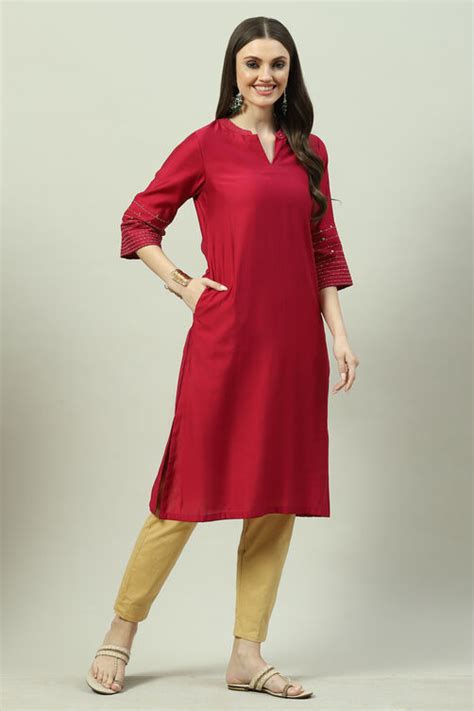 Berry Pink Poly LIVA Straight Yarndyed Kurta