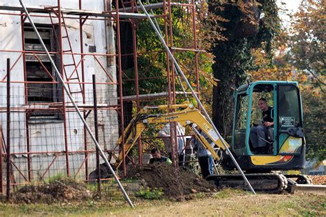 Obnova zgrade hotela Knopp – ispitivanje stanja zidova i statike ...