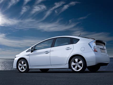 TOYOTA Prius specs & photos - 2009, 2010, 2011 - autoevolution
