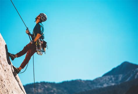 Mountain Climbing in Rishikesh with Rappelling - Book Now @ Rs.600 (20% ...