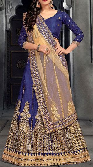 Beautiful Panelled Lehenga Cholis: खूबसूरत लहंगे, स्वीट सा डिस्काउंट भी ...