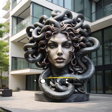 Dramatic Touch Bronze Medusa Head of Snakes Gothic Decor...