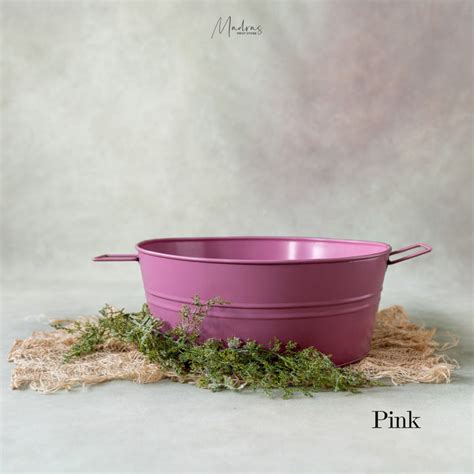 Bath Time Props – Madras Prop Store