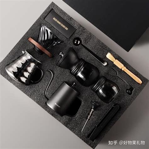 大男人买什么礼物最新素材