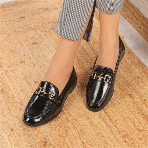 Buy Black Women's Loafers - The Sigor Black | Tresmode
