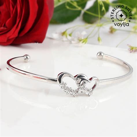 Sterling Silver Studded Linked Hearts Bracelet – VOYLLA