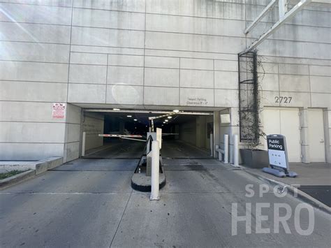 American Airlines Center Parking | Book With SpotHero