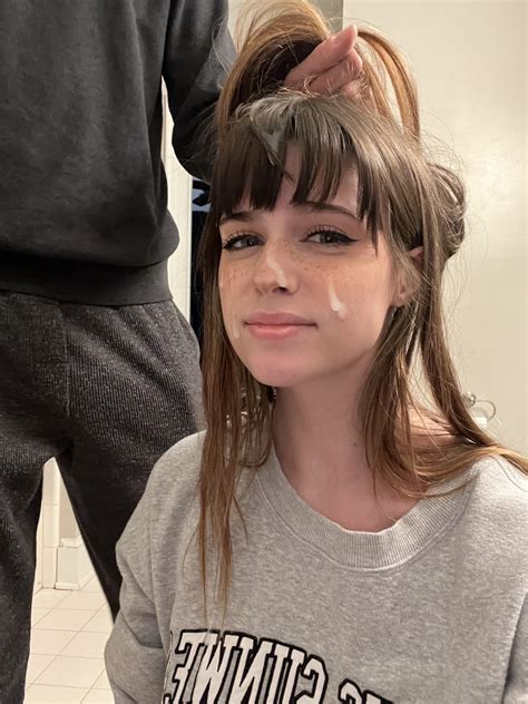 could i be your cumslut too? 😼 : r/amateurcumsluts