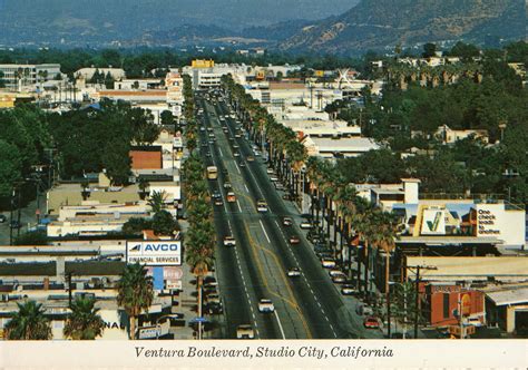 Eastward view of Ventura Boulevard from Whitsett toward Laurel Canyon ...