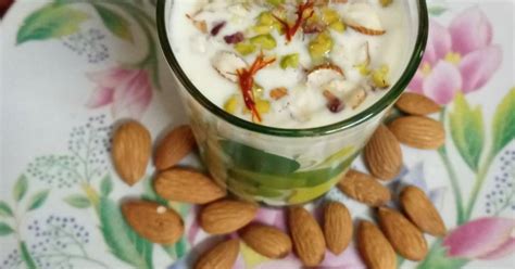 Anamika Chakraborty দ্বারা বাদাম দুধ (badam doodh recipe in Bengali ...