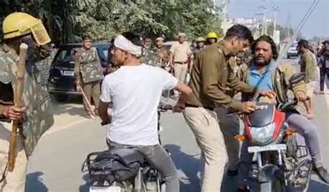 गुरुग्राम में गिरफ्तार हुए लड़की ब्यूटीफुल कर गई चुल के सिंगर ...