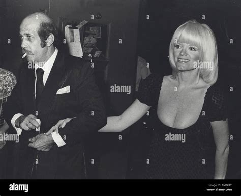 Carol Wayne Death Photos