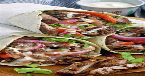 Mumbai Guide: Craving Authentic Chicken Shawarma Wrap? Check Out These ...